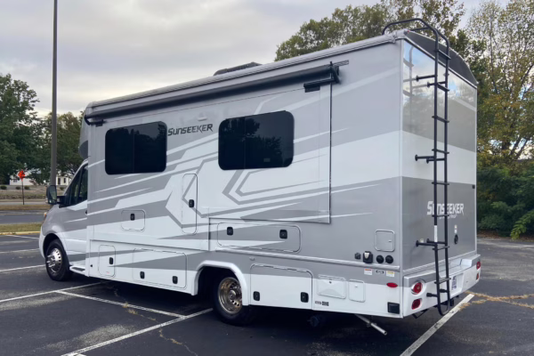 2021 Mercedes-Benz Sprinter 3500XD Sunseeker — photo 10
