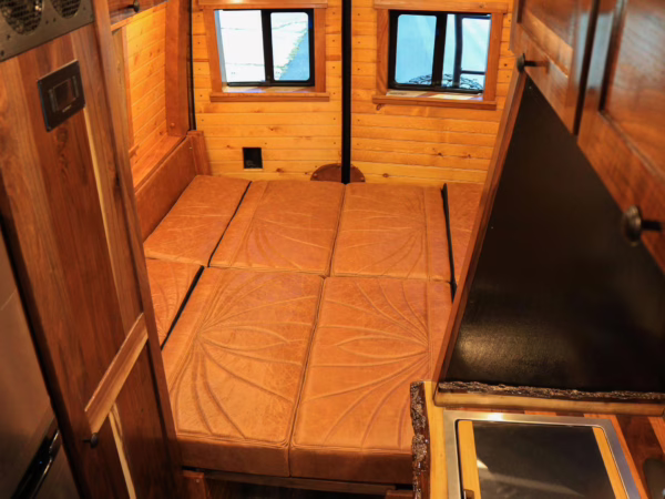 2021 Mercedes-Benz Sprinter 2500 4×4 — photo 73