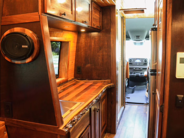 2021 Mercedes-Benz Sprinter 2500 4×4 — photo 52
