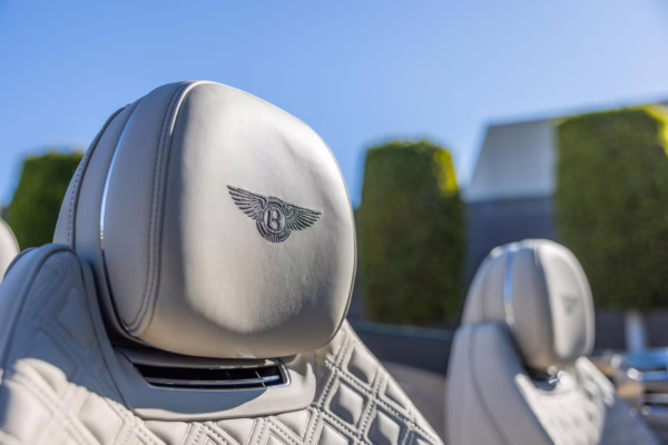 2021 Bentley Continental GTC V8 — photo 58