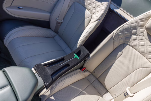 2021 Bentley Continental GTC V8 — photo 59