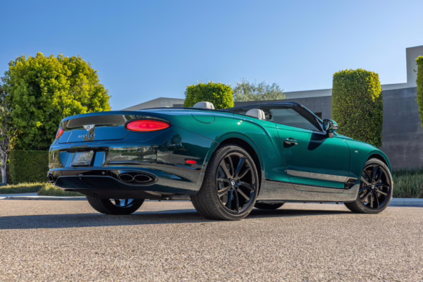 2021 Bentley Continental GTC V8 — photo 43