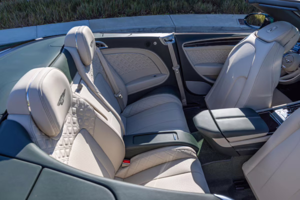 2021 Bentley Continental GTC V8 — photo 101