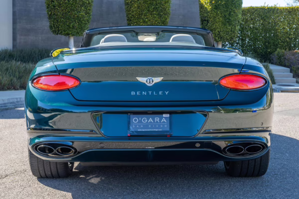 2021 Bentley Continental GTC V8 — photo 7