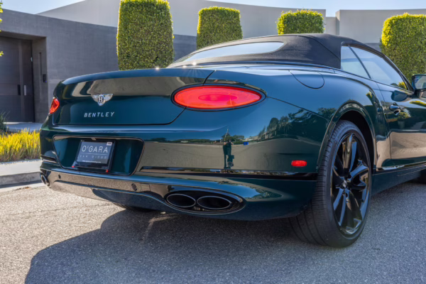 2021 Bentley Continental GTC V8 — photo 20