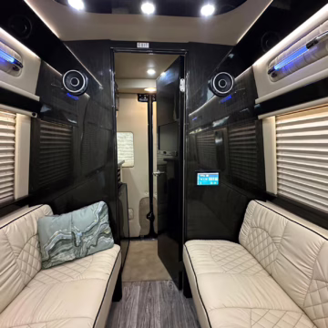 2021 Mercedes-Benz Sprinter 2500 Midwest Automotive Designs Day Cruiser 4×4 — photo 64