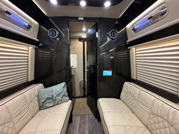 2021 Mercedes-Benz Sprinter 2500 Midwest Automotive Designs Day Cruiser 4×4 — photo 64