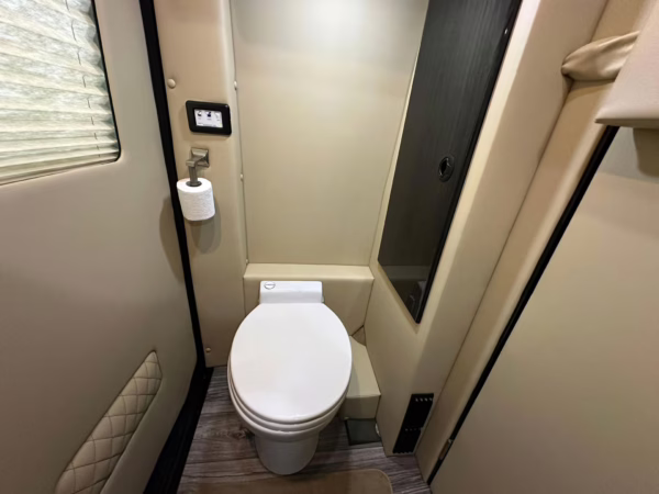 2021 Mercedes-Benz Sprinter 2500 Midwest Automotive Designs Day Cruiser 4×4 — photo 51
