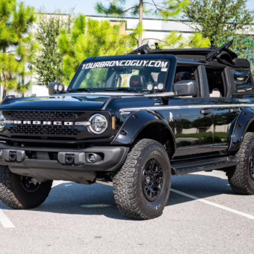 2025 Ford Bronco Heritage Edition — photo 14