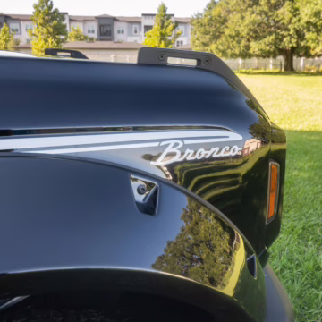 2025 Ford Bronco Heritage Edition — photo 15