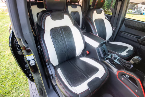 2025 Ford Bronco Heritage Edition — photo 38