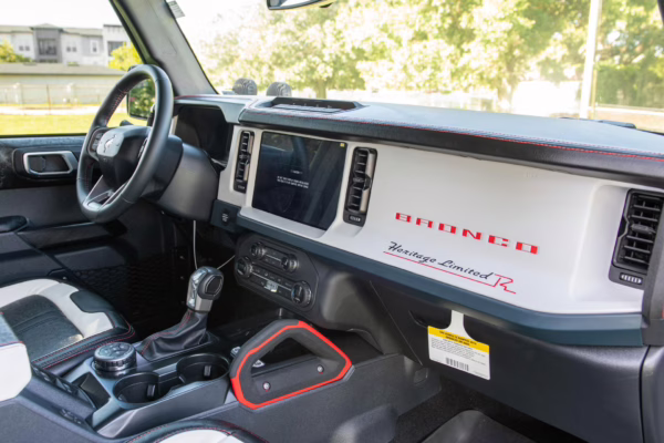 2025 Ford Bronco Heritage Edition — photo 46