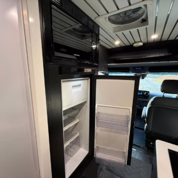 2022 Mercedes-Benz Sprinter 3500XD — photo 49