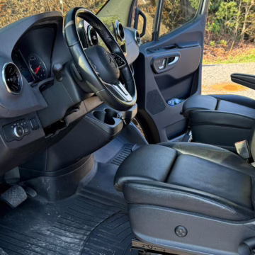 2022 Mercedes-Benz Sprinter 3500XD — photo 66