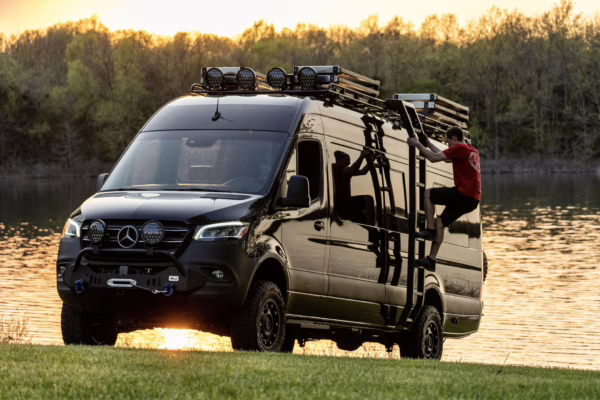 2021 Mercedes-Benz Sprinter 2500 4×4 — photo 25